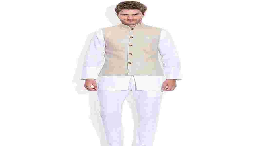groom outfits in vikaspuri