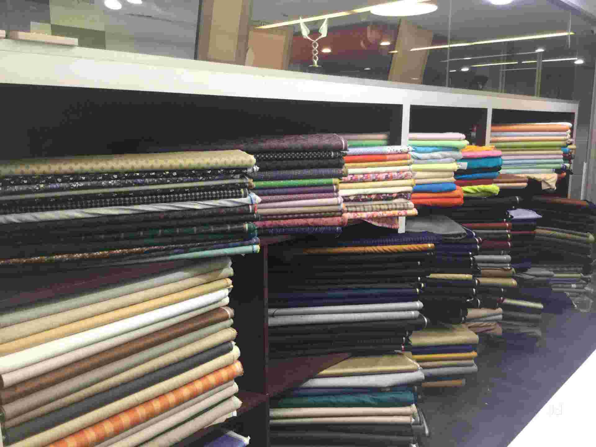 groom outfits in mayur vihar