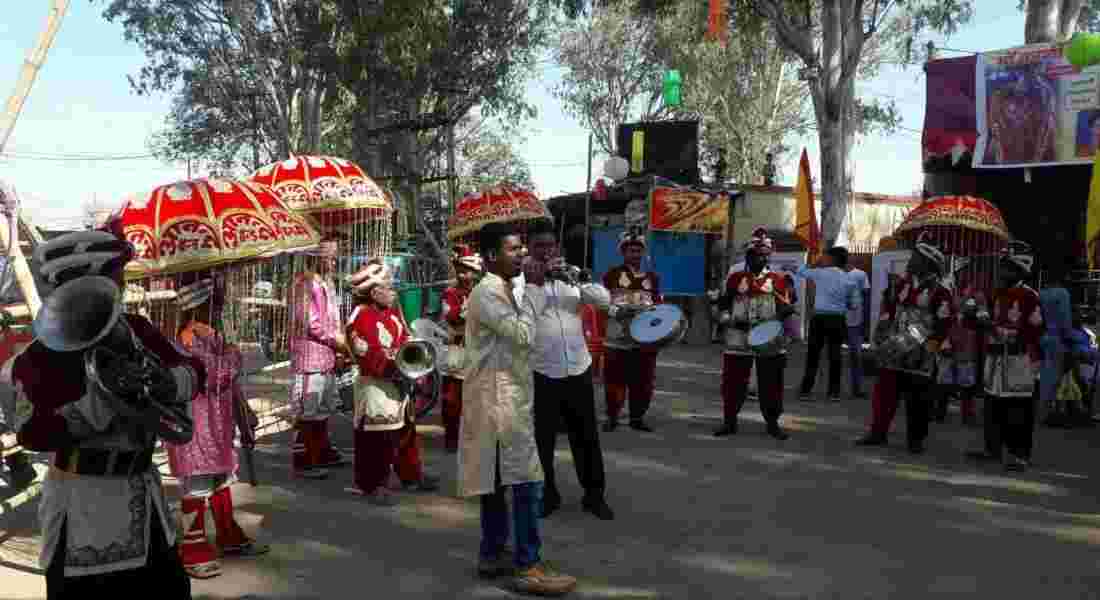 wedding band in daryaganj