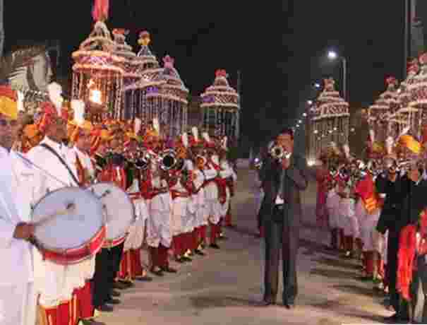 wedding band in vikaspuri