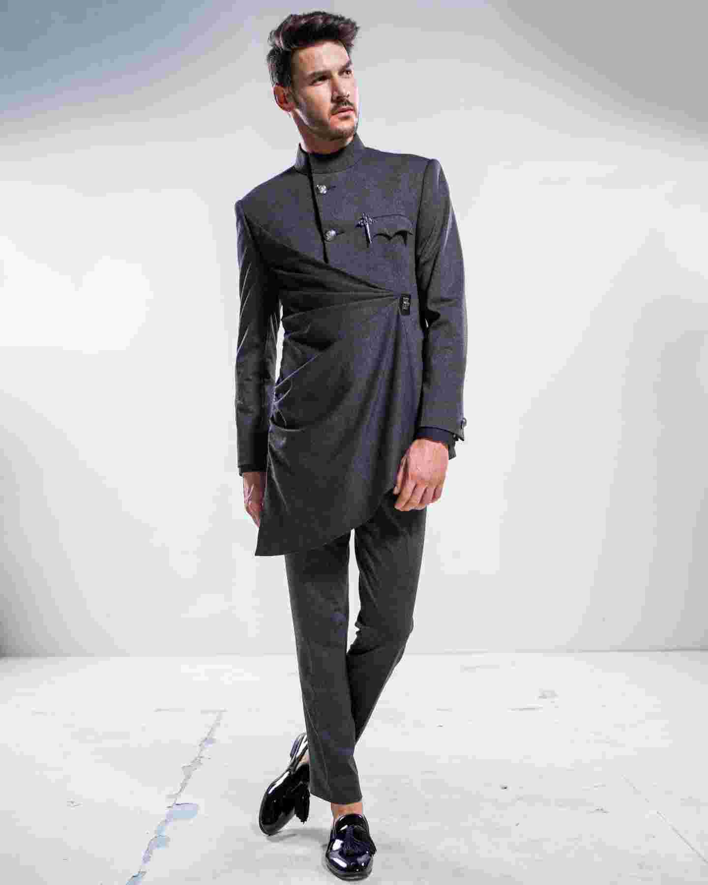 groom outfits in delhi