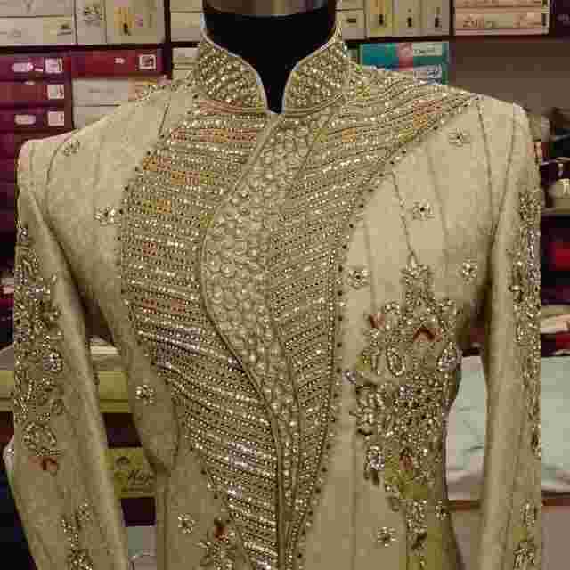 groom outfits in daryaganj