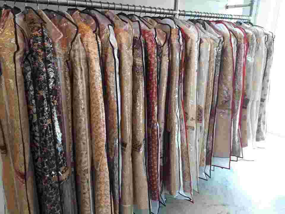 groom outfits in vikaspuri