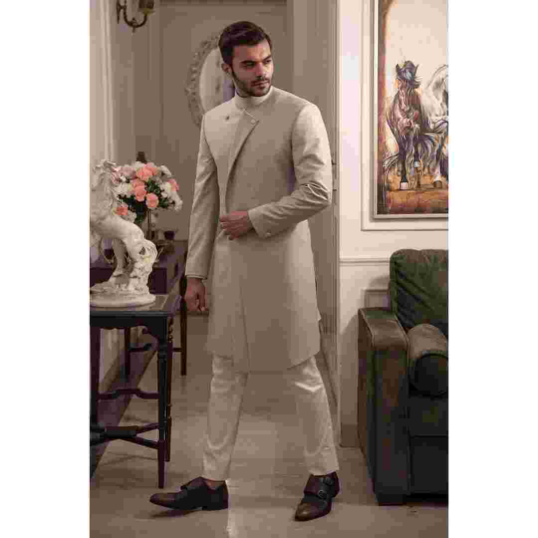 groom outfits in okhla