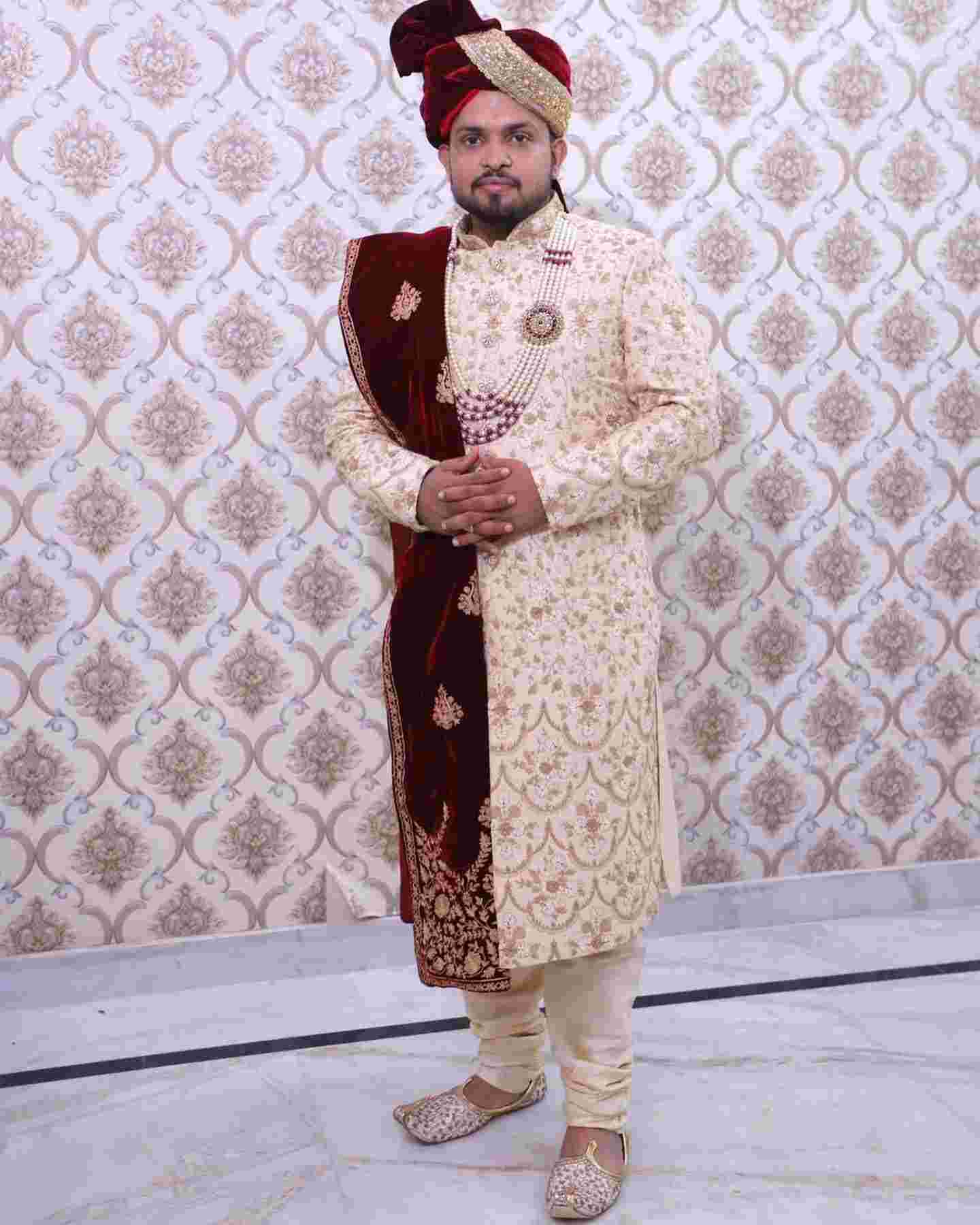 groom outfits in delhi