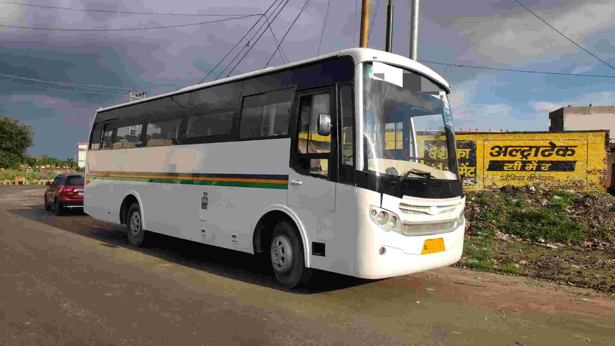 wedding transportation vintage cars in govindpuri