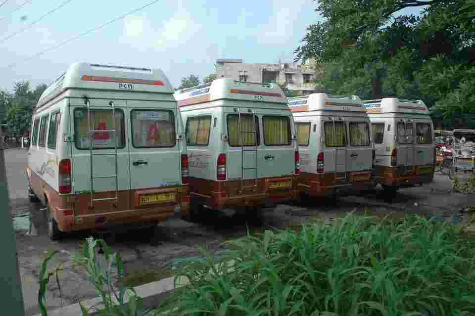 wedding transportation vintage cars in patel nagar