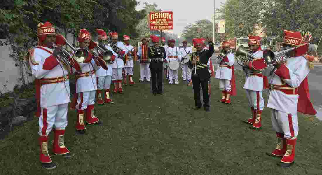wedding band in hauz khas