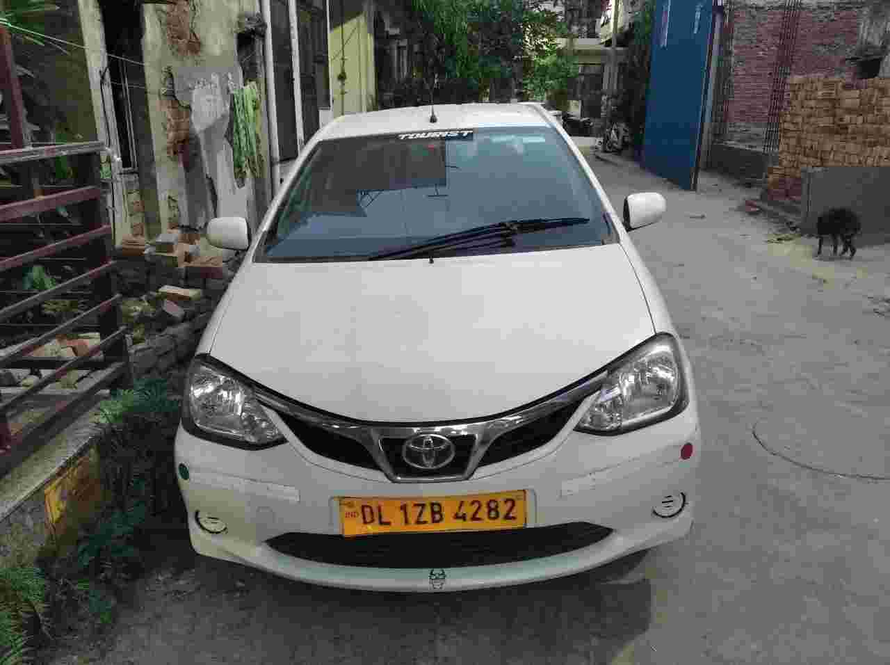 wedding transportation vintage cars in delhi