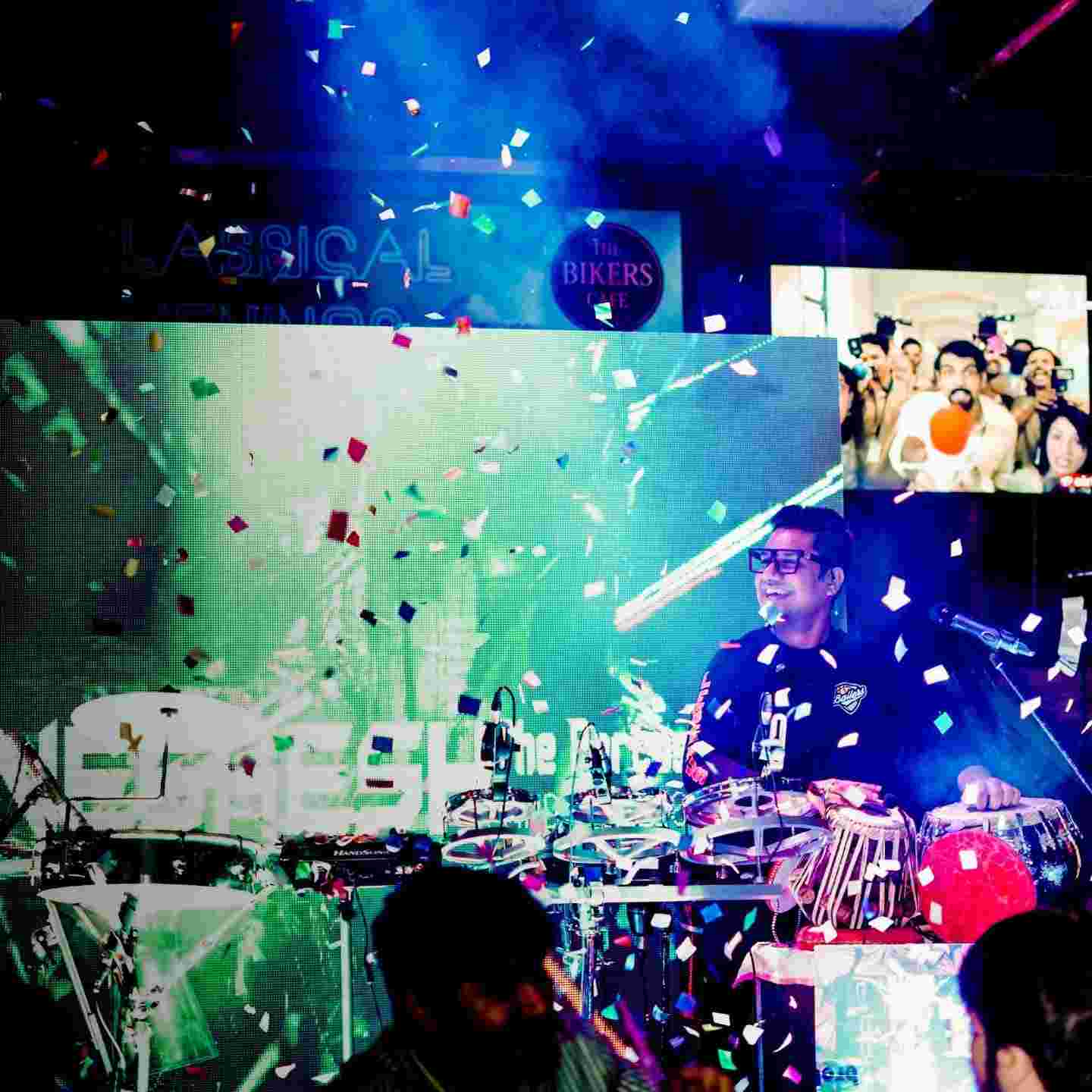 wedding band in model town