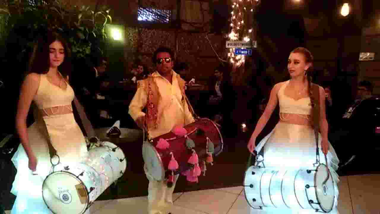 wedding band in east of kailash