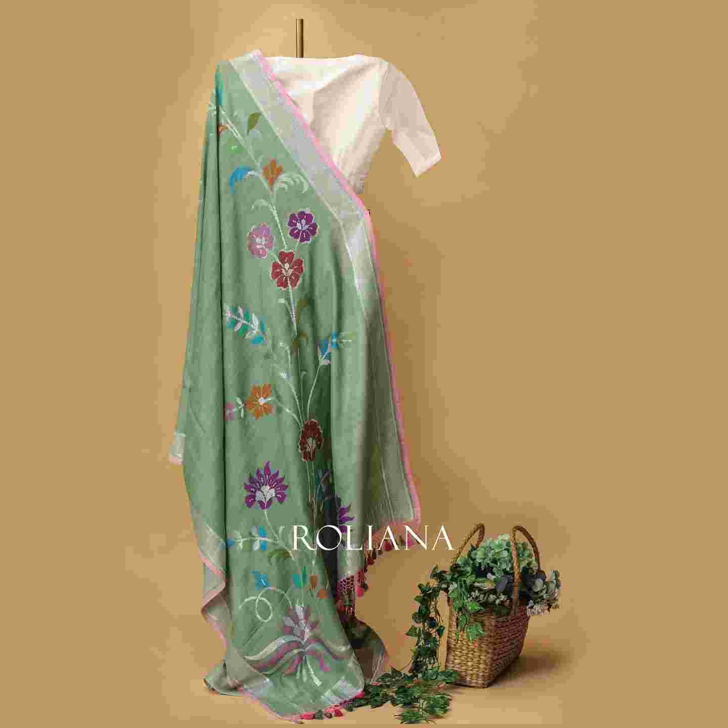 bridal outfits in delhi