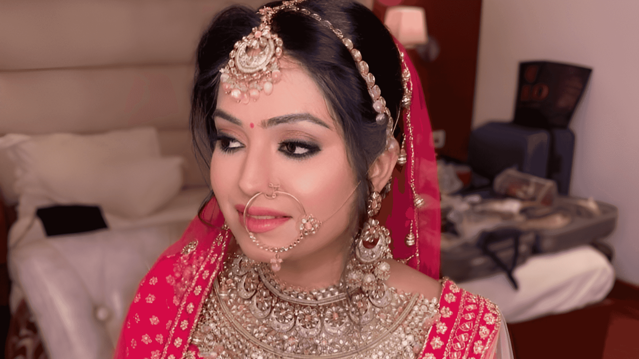 makeup artists in dwarka