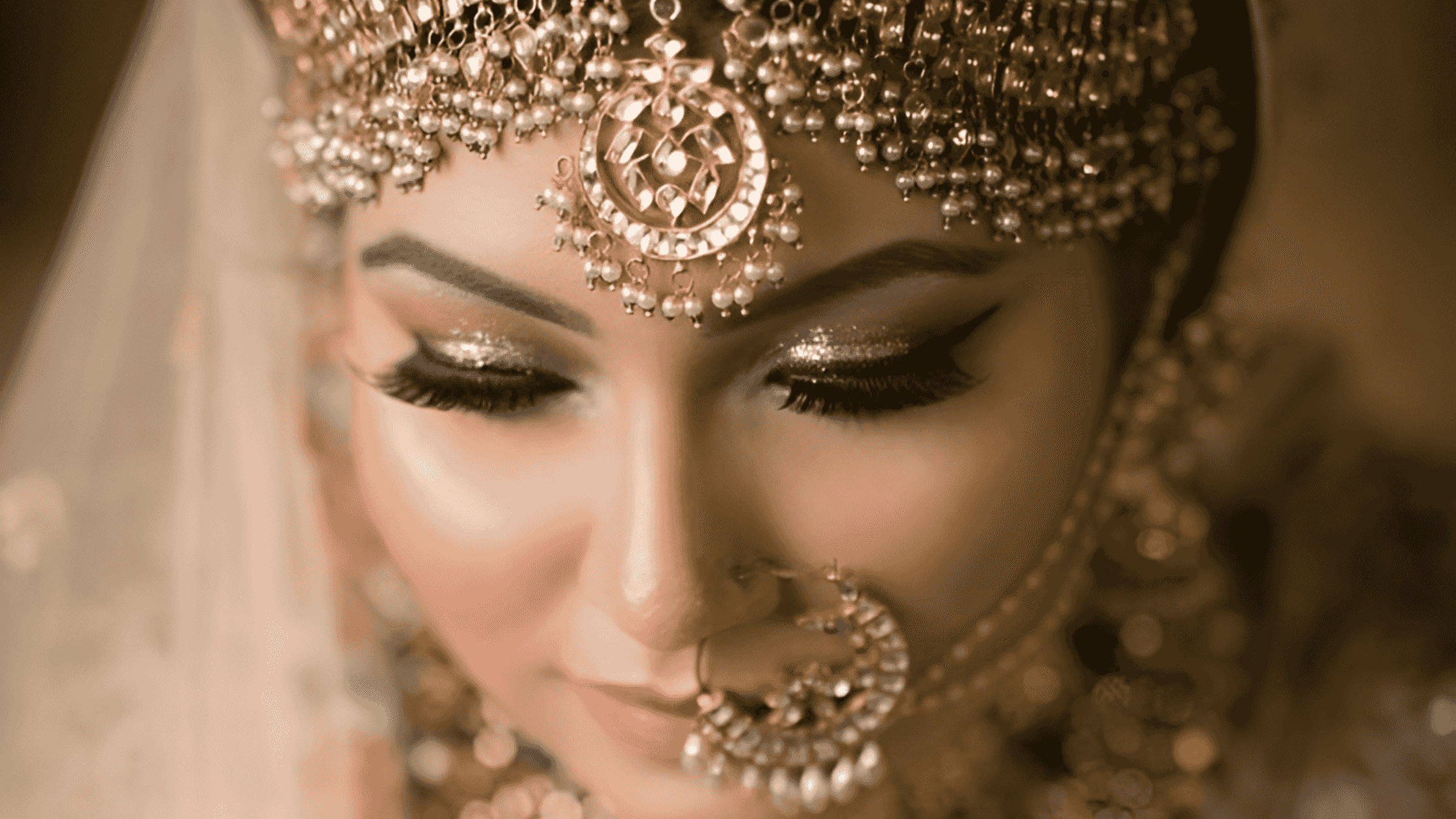 makeup artists in dwarka