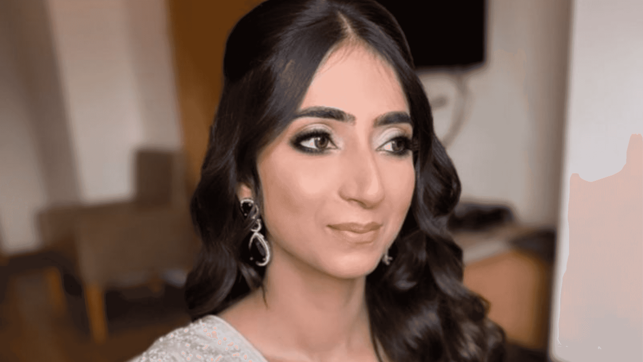 makeup artists in mayur vihar