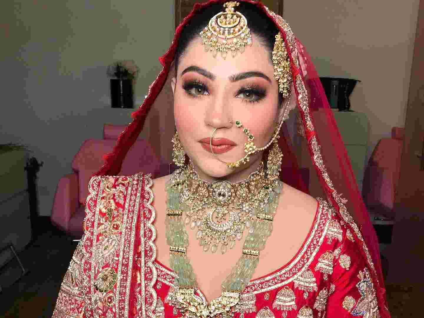 makeup artists in delhi