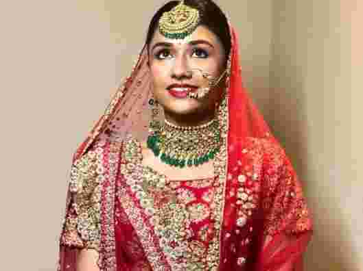 makeup artists in east delhi