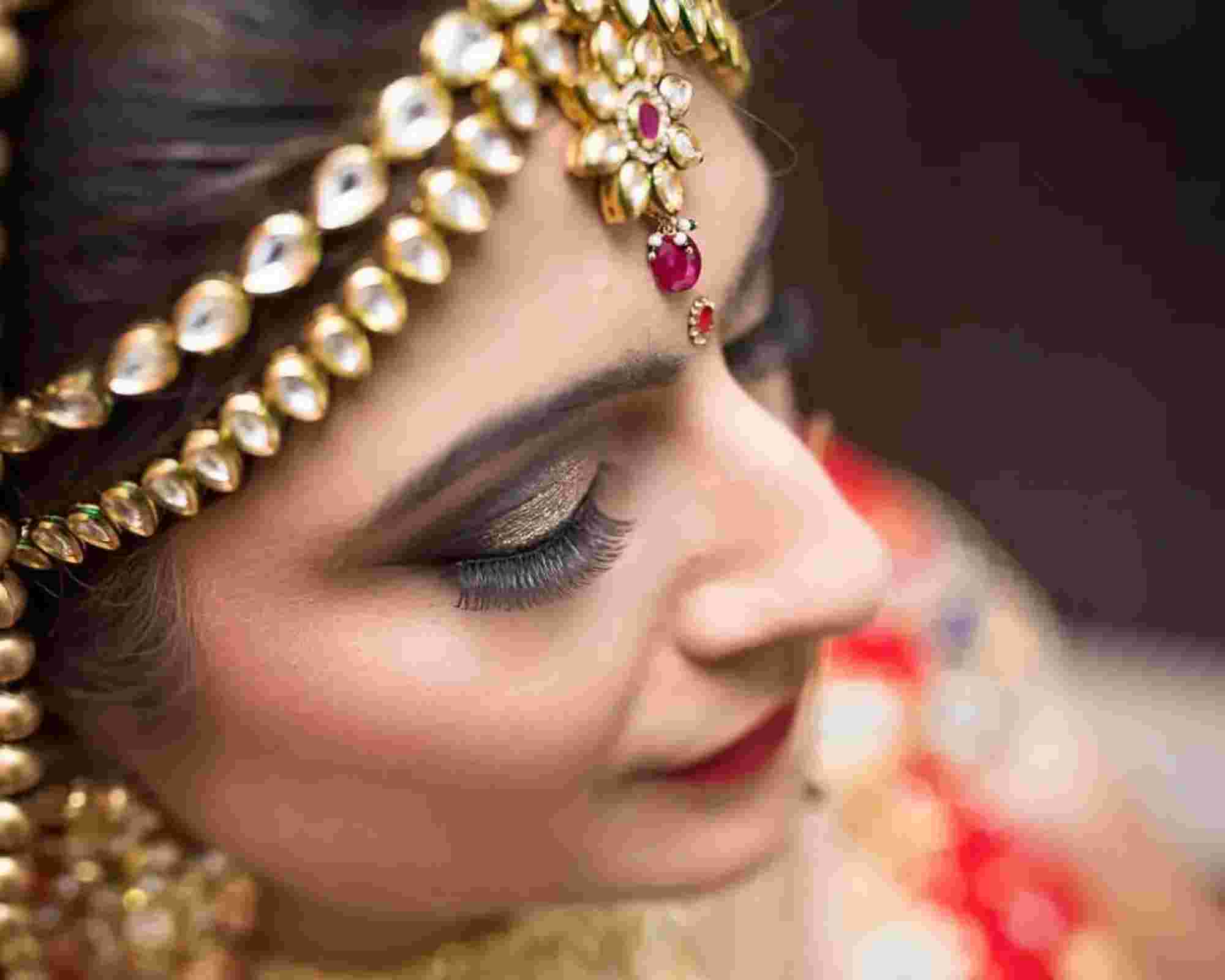 makeup artists in mayur vihar