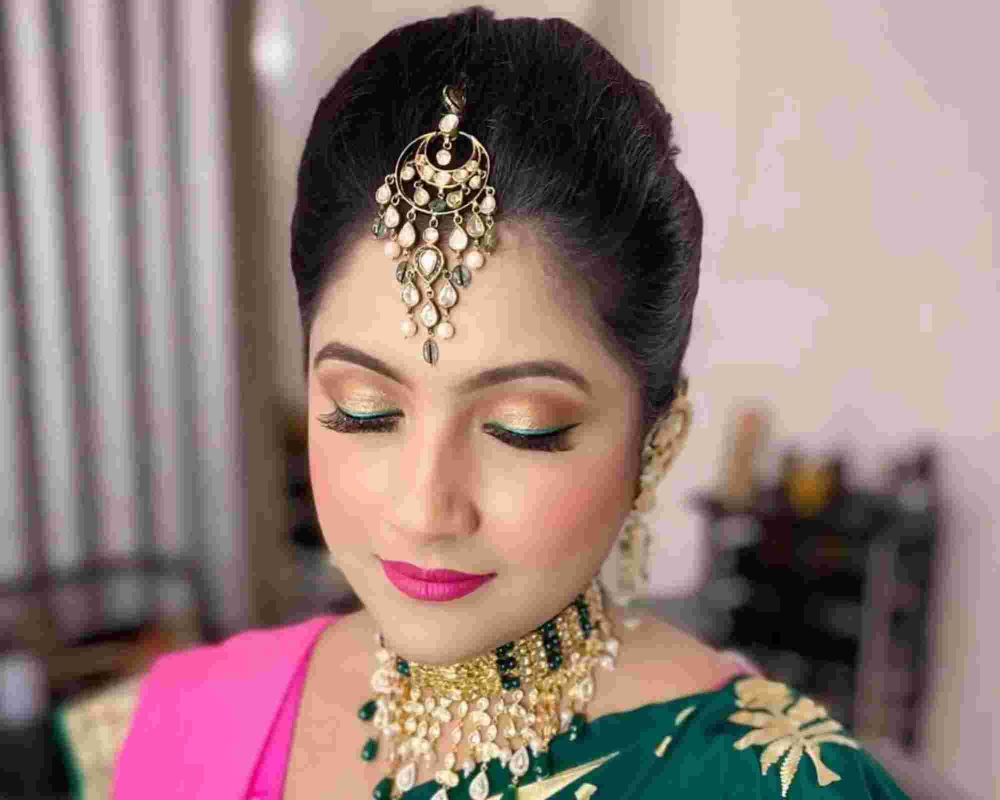 makeup artists in dwarka