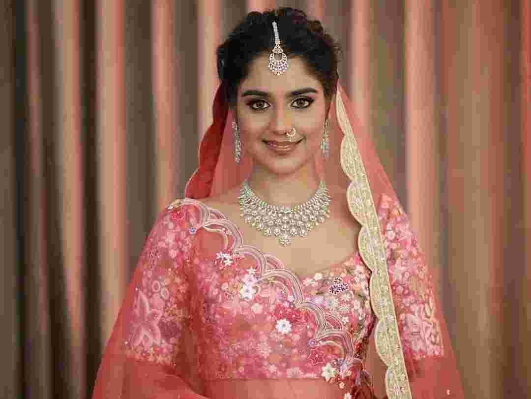 makeup artists in delhi