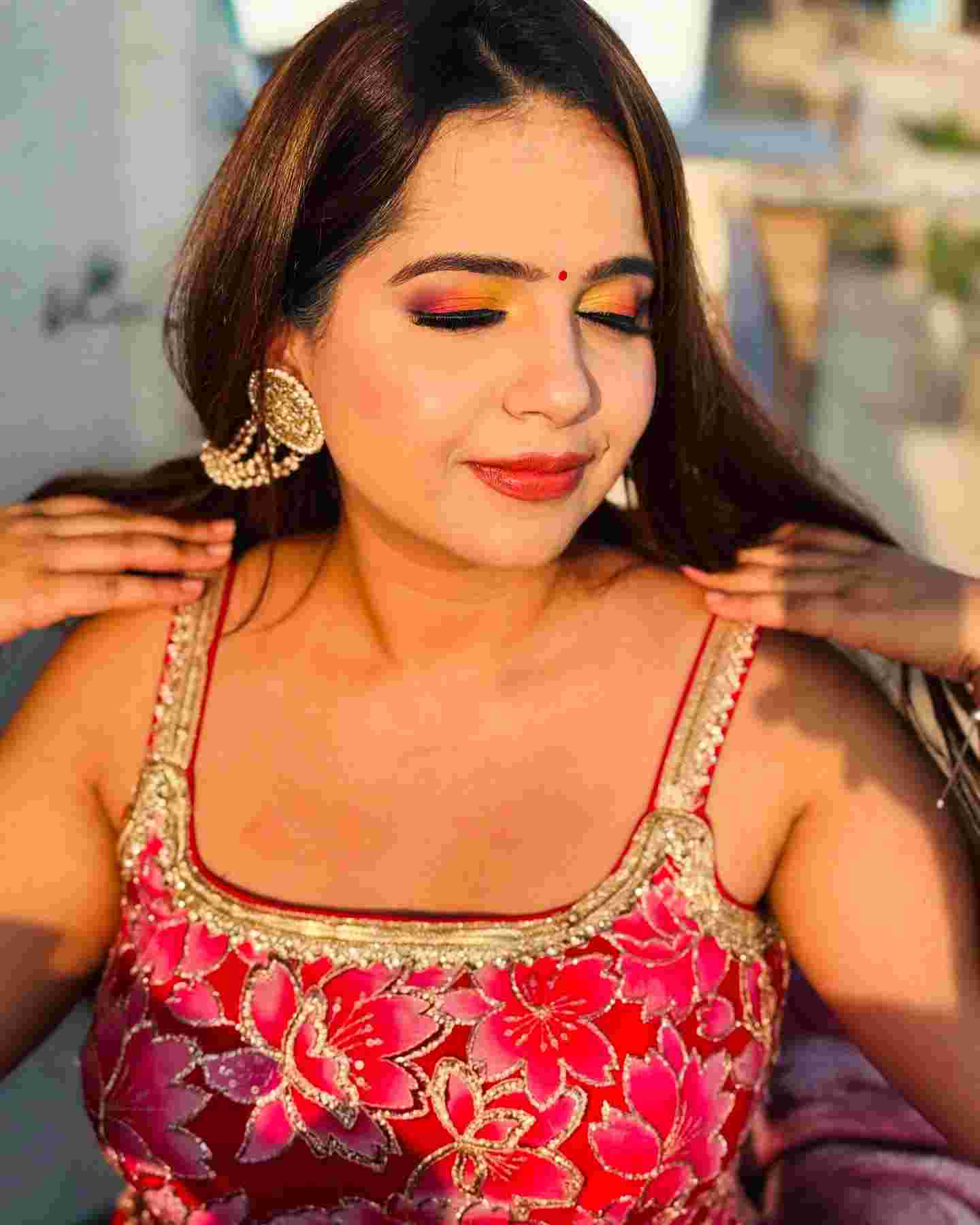 makeup artists in west delhi