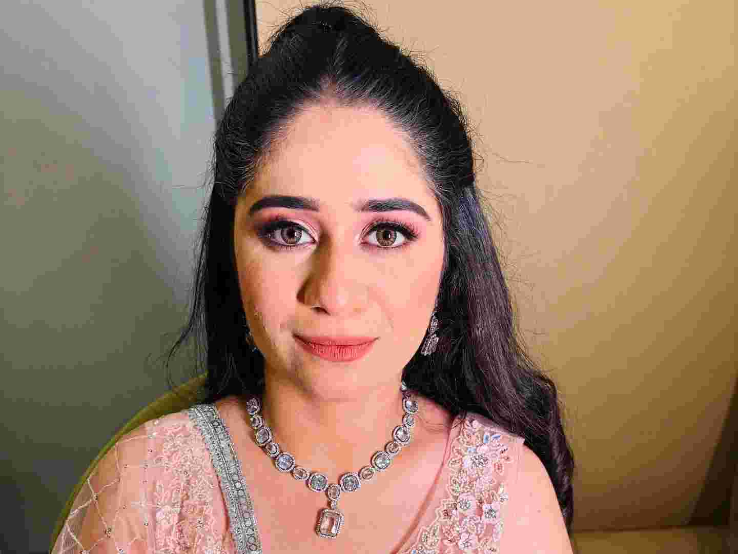 makeup artists in west delhi