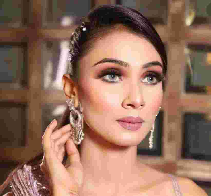 makeup artists in west delhi