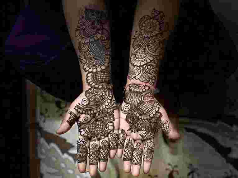 best mehendi artists in model town