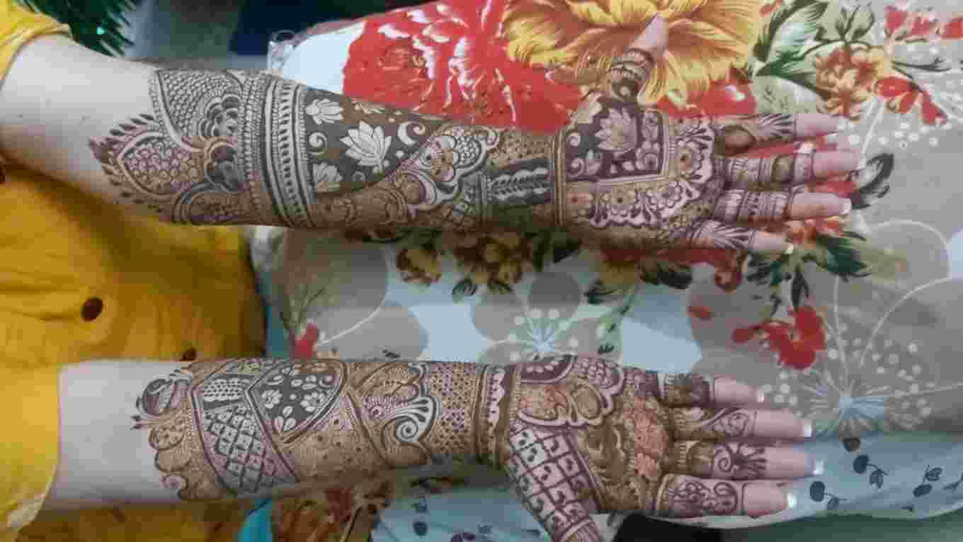 best mehendi artists in model town