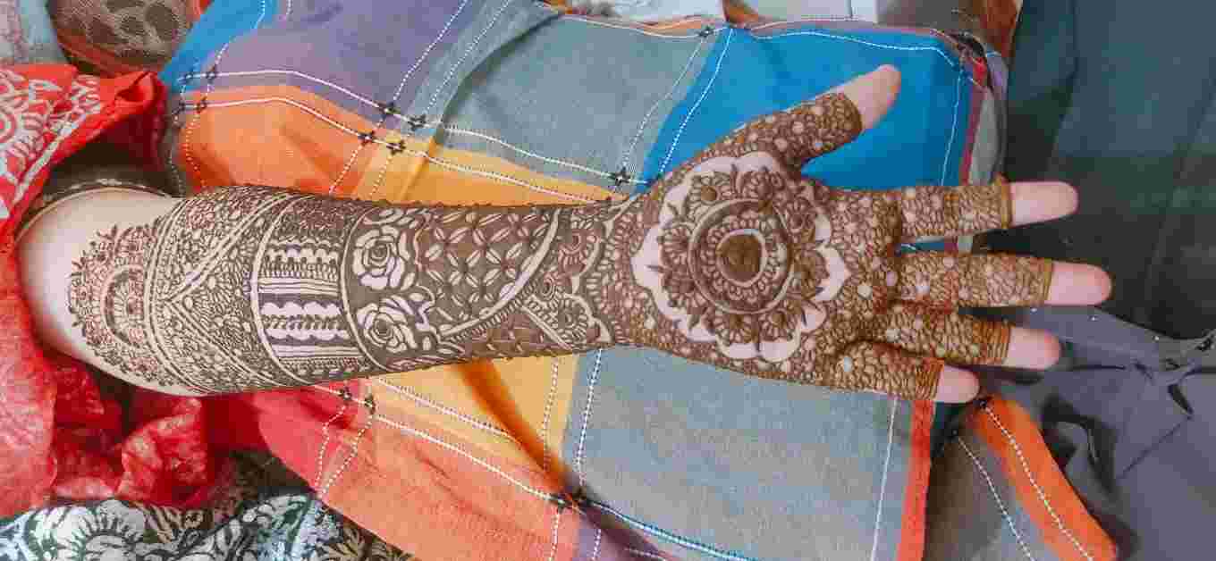 best mehendi artists in okhla