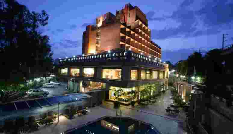 Jaypee Siddharth Hotel