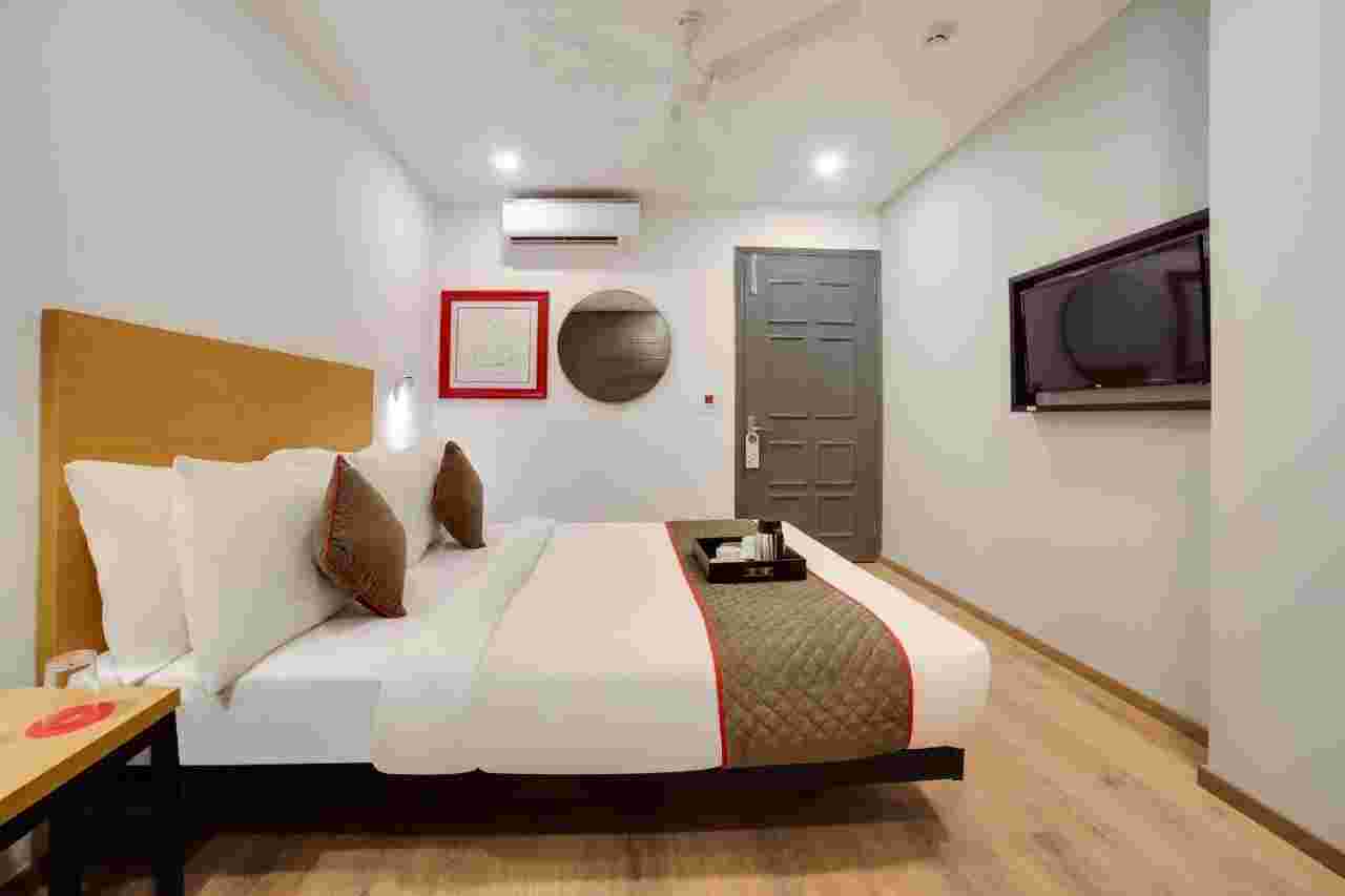 Oyo 13027 Flamingo Grand