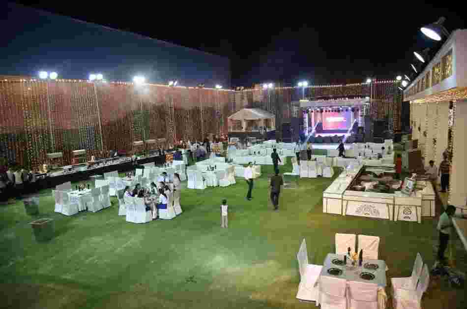 Pavitra Grand Party Lawn